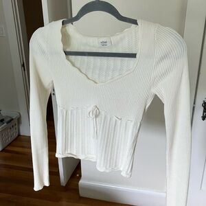 Aritzia Soloist Sweater Small - light birch
